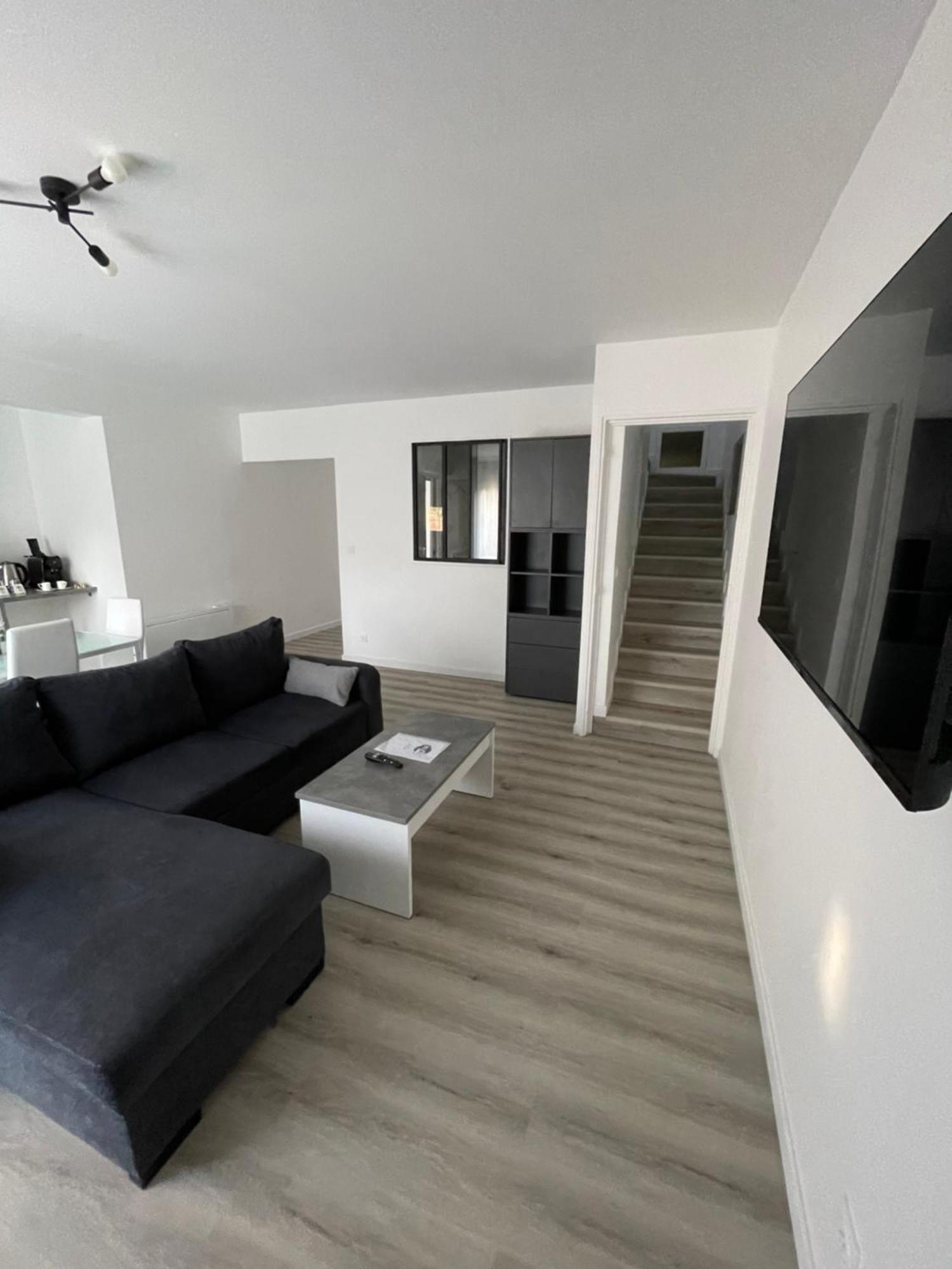 Maison Detente De 100 M2 Uniquement Couple-Famille-Travailleurs วิลล์ปาริซีส์ ภายนอก รูปภาพ